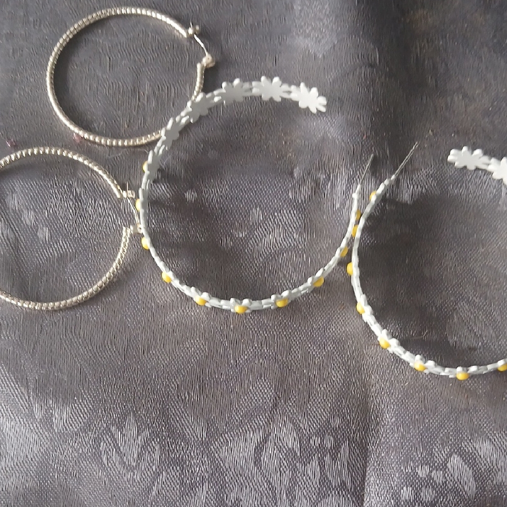 Elegant Silver and White Floral Hoop Earrings